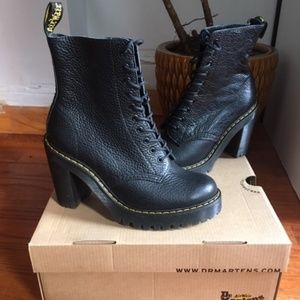BRAND NEW -  DR MARTENS KENDRA BOOTS